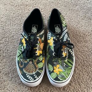 Vans x Disney Jungle Book Men’s Size 10
